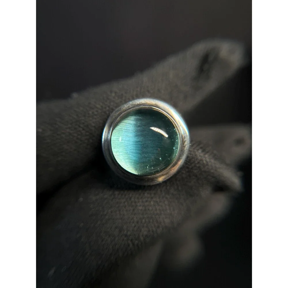 Unbranded sterling silver